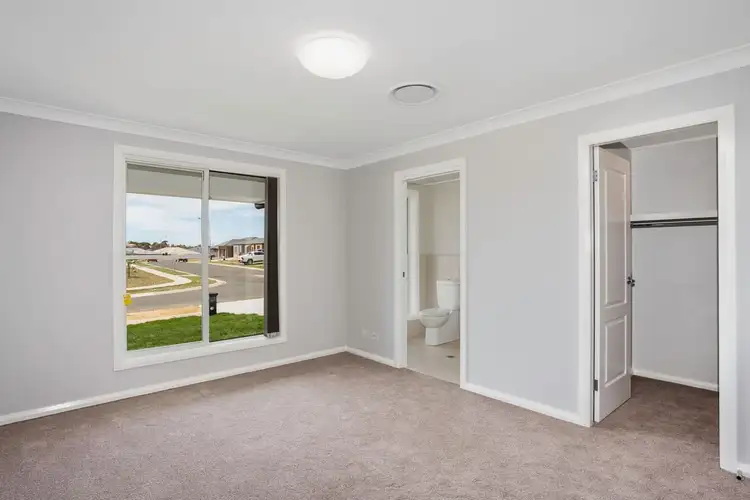 Fifth view of Homely semi-detached listing, 9A Kidd Circuit, Goulburn NSW 2580