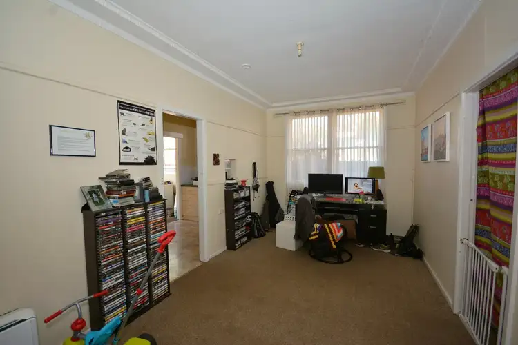 Fifth view of Homely house listing, 25 Phillip Avenue, Wagga Wagga NSW 2650