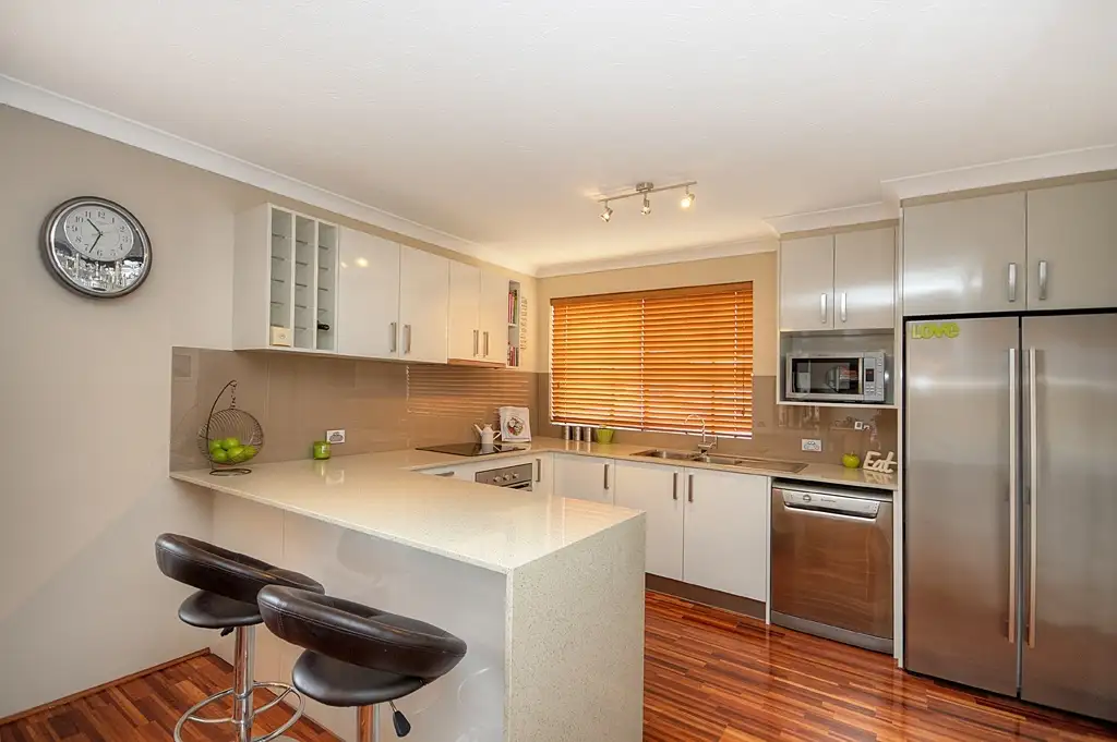 Main view of Homely unit listing, 2/17 Duet Drive, Mermaid Waters QLD 4218