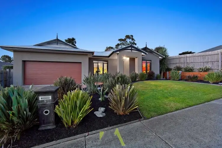Main view of Homely house listing, 5 Dunmore Close, Langwarrin VIC 3910