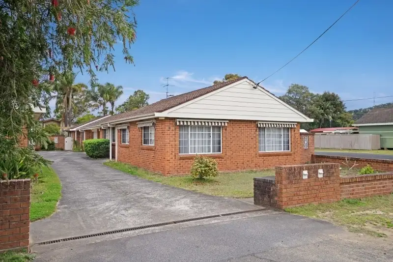 Main view of Homely villa listing, 3/26-28 Australia Avenue, Umina Beach NSW 2257