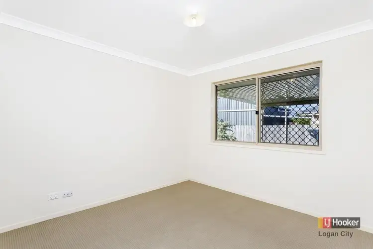 Seventh view of Homely house listing, 8 Lake Cooloola Court, Logan Reserve QLD 4133