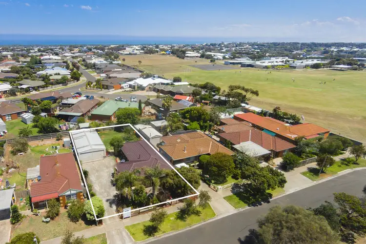 120 Shell Road, Ocean Grove VIC 3226