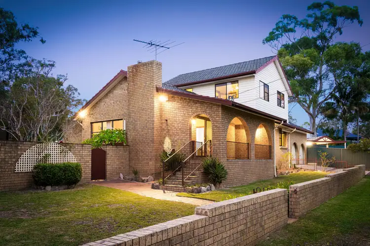 44 Oliver Street, Heathcote NSW 2233