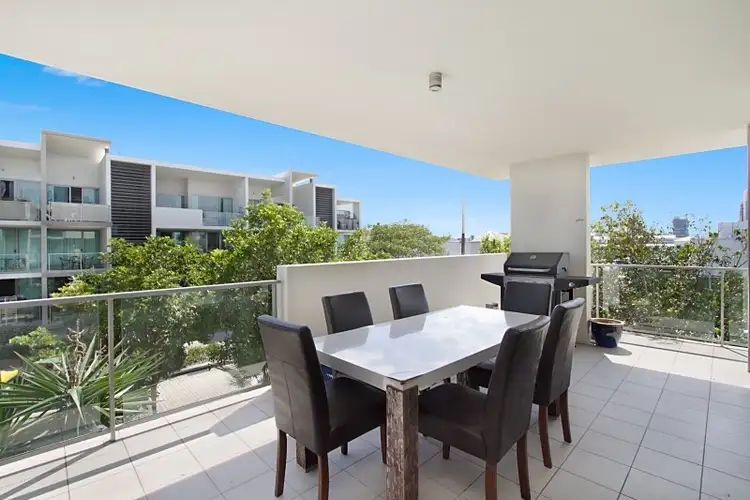 Second view of Homely unit listing, 52/1 Gaven Crescent, Mermaid Beach QLD 4218