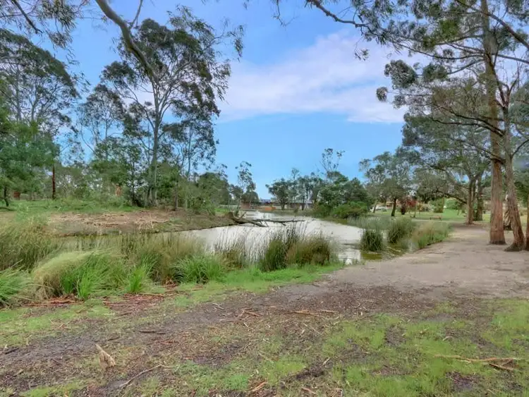 Second view of Homely house listing, 1 Shaxton Circle, Frankston VIC 3199