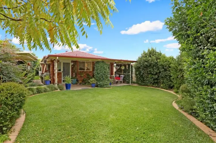 30B Melba Pl, St Helens Park NSW 2560