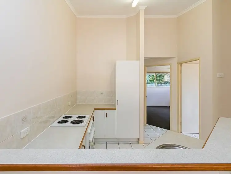 Sixth view of Homely unit listing, 8/137 Freshwater STreet, Torquay QLD 4655