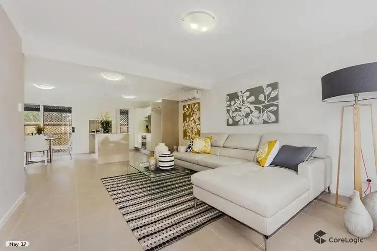 2/117 Church Rd, Zillmere QLD 4034