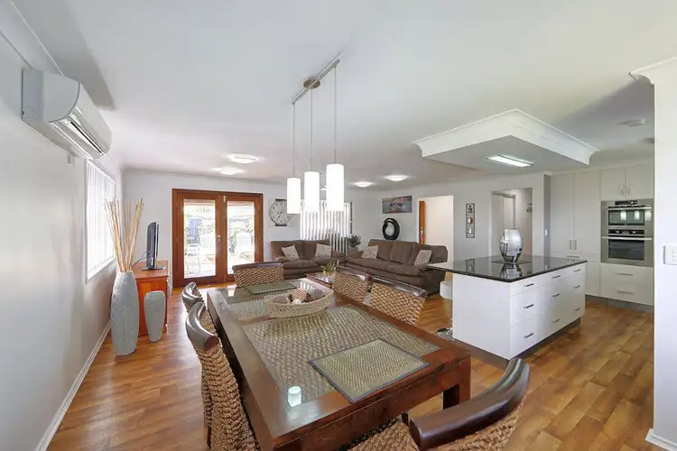 Sixth view of Homely house listing, 5 Eadie Court, Avenell Heights QLD 4670