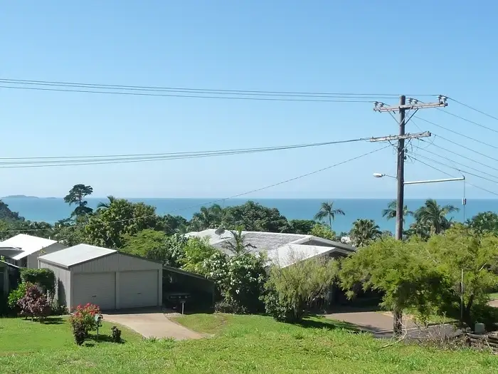 52 Cutten Street, Bingil Bay QLD 4852
