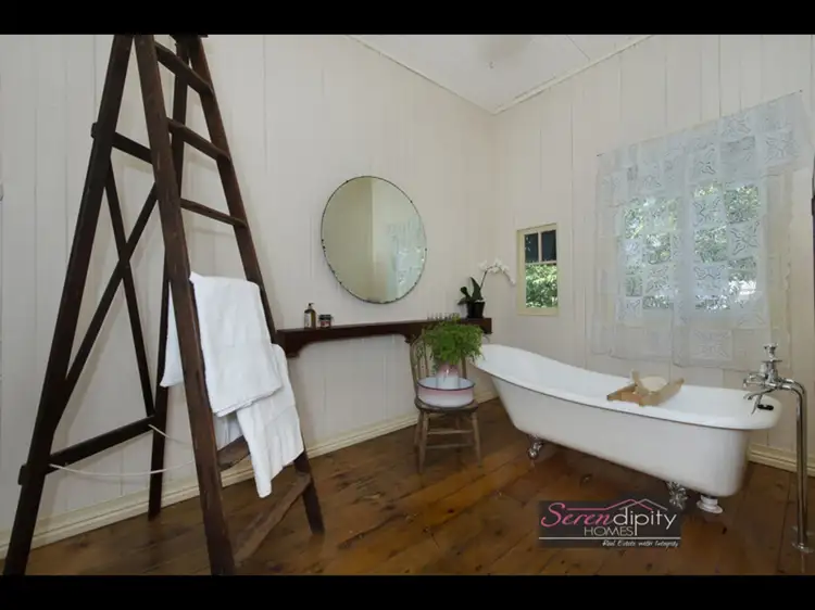 Third view of Homely house listing, 7 Stradbroke Avenue, Tamborine Mountain QLD 4272