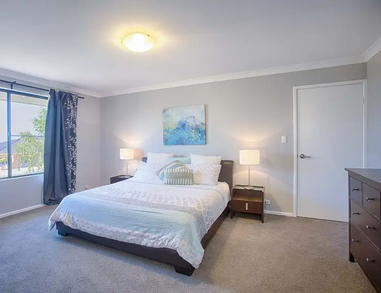 Fourth view of Homely house listing, 2 Colebatch Hill, Kardinya WA 6163