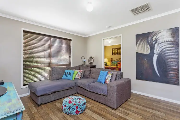 Fifth view of Homely house listing, 3 Akuna Place, Springdale Heights NSW 2641