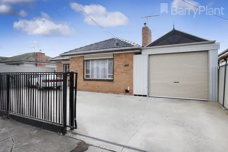 242 Forrest Street, Ardeer VIC 3022