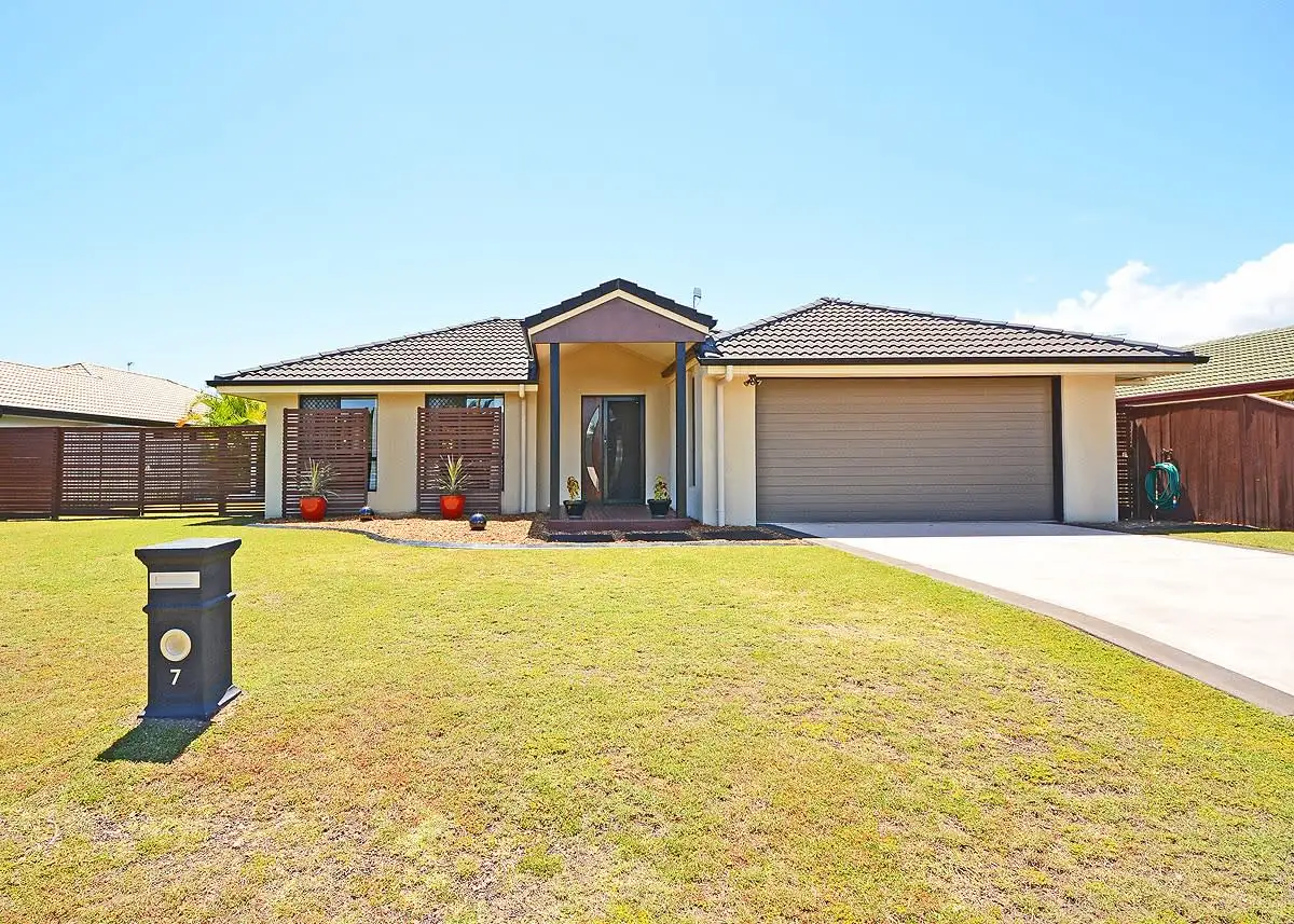 Main view of Homely house listing, 7 Lockerbie Court, Kawungan QLD 4655