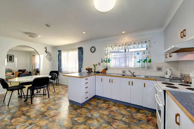 Fifth view of Homely house listing, 23 McLachlan Drive, Avenell Heights QLD 4670