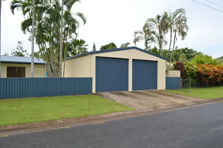 12 Nioka Place, Caravonica QLD 4878
