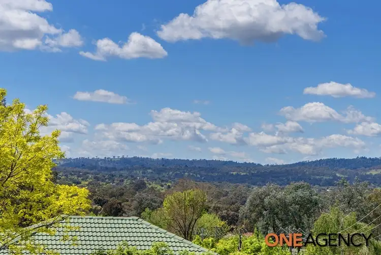 Fourth view of Homely house listing, 2 Stieglitz Circuit, Kambah ACT 2902