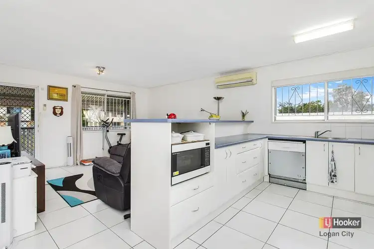 Third view of Homely house listing, 8 Astro Court, Slacks Creek QLD 4127