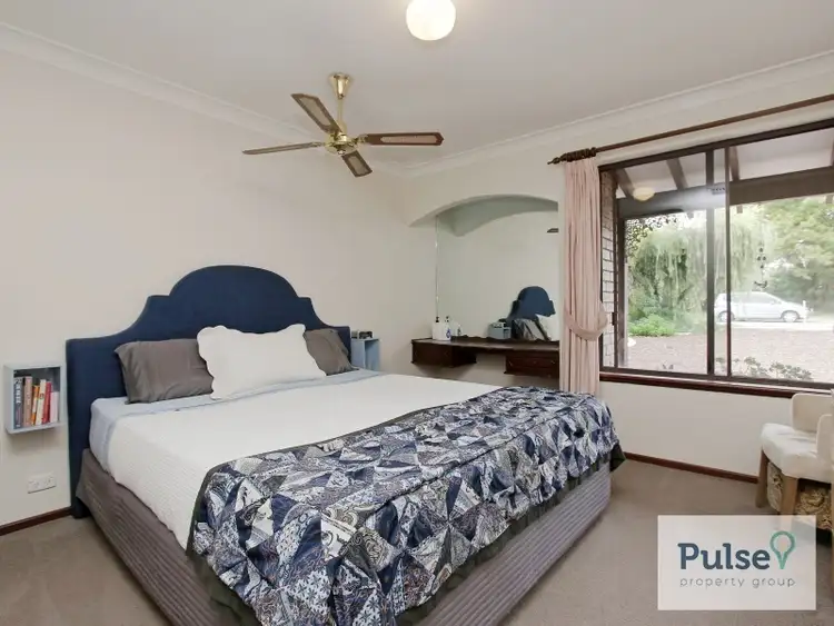 Fifth view of Homely house listing, 17 Hibbertia Crescent, Riverton WA 6148