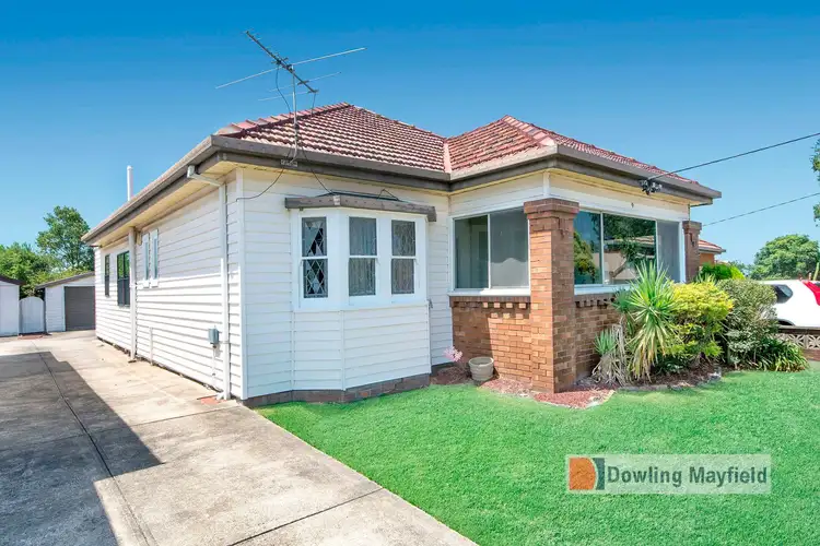 9 King Street, Waratah West NSW 2298