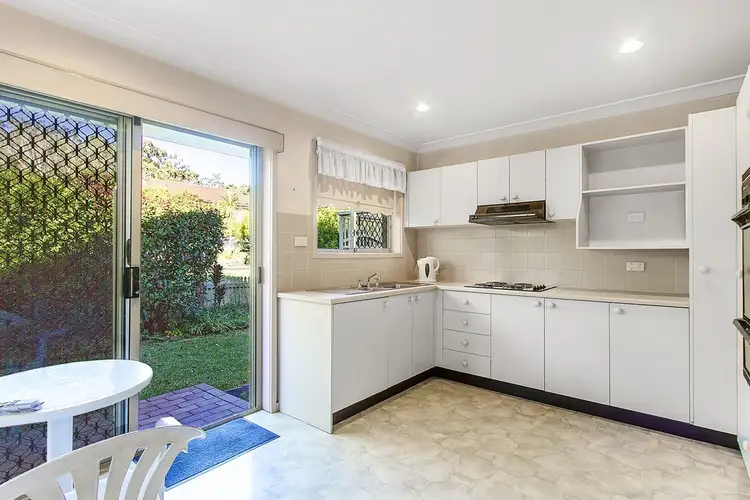 Fifth view of Homely villa listing, 29/12-20 Kinarra Avenue, Wyoming NSW 2250