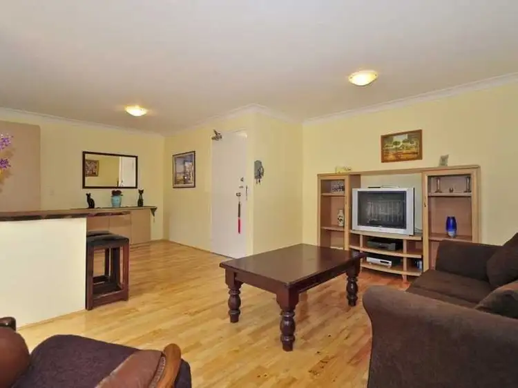 Third view of Homely unit listing, 4/6 Allara Avenue, Palm Beach QLD 4221