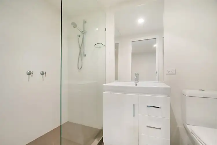 Seventh view of Homely house listing, 19 West King Street, Southport QLD 4215
