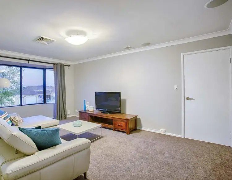 Second view of Homely house listing, 2 Colebatch Hill, Kardinya WA 6163