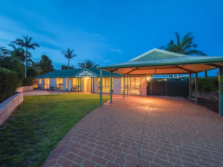 11 Forestgum Grove, Regents Park QLD 4118