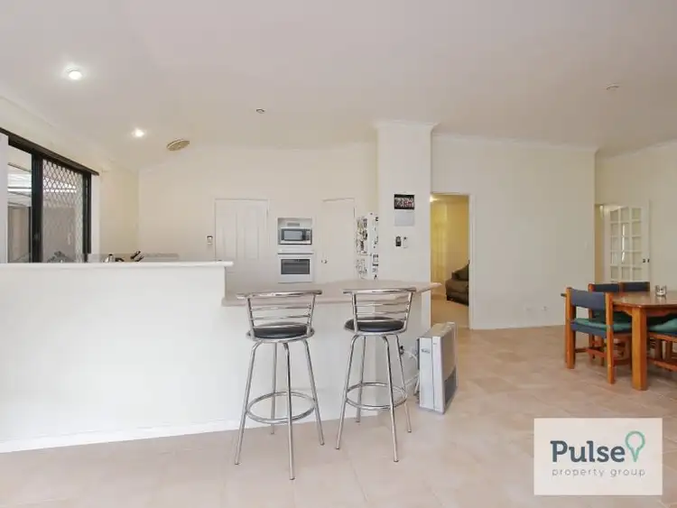 Sixth view of Homely house listing, 2/41 Pether Road, Manning WA 6152