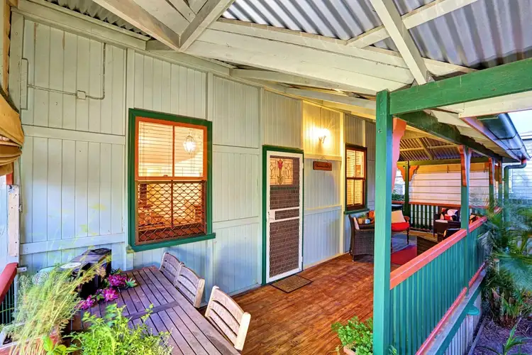 3 Windermere Street, Walkervale QLD 4670