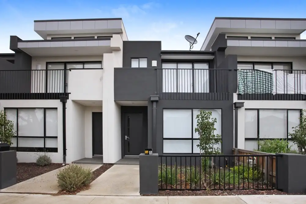Main view of Homely townhouse listing, 4/1 Clarendon Street, Maidstone VIC 3012