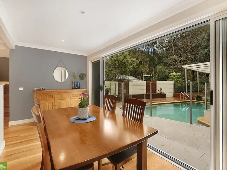 12 Parkview Grove, Mount Ousley NSW 2519