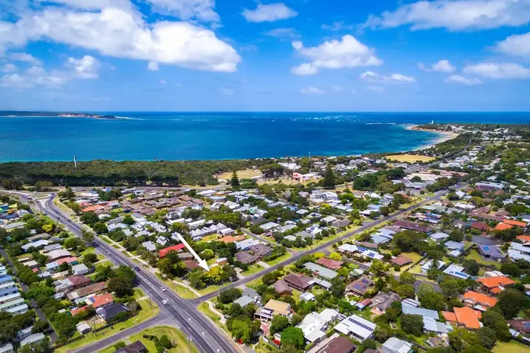 101 Bellarine Highway, Point Lonsdale VIC 3225
