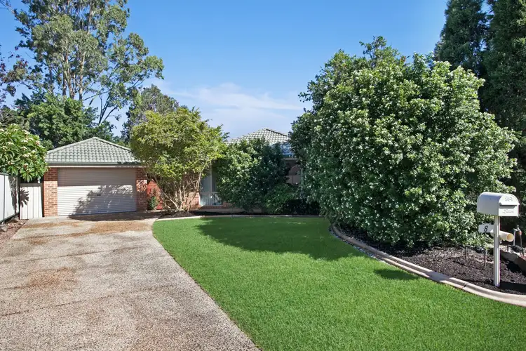 8 Dobell Place, Metford NSW 2323