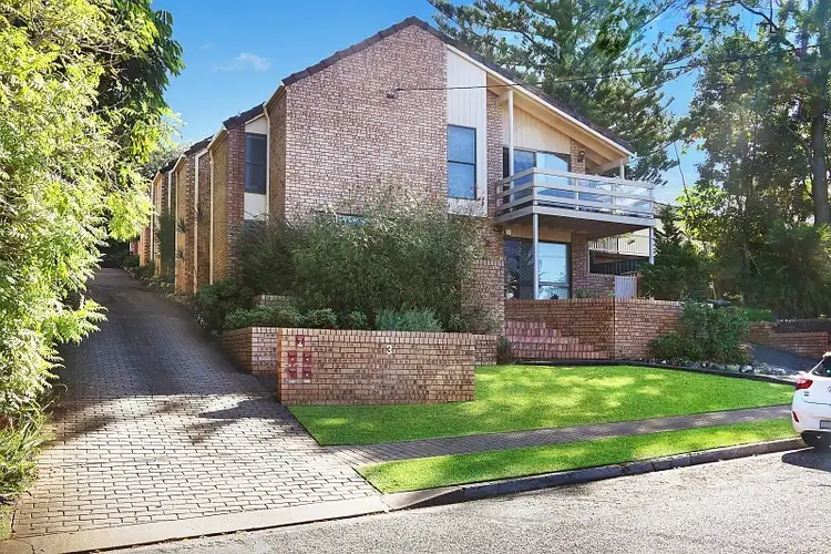 Main view of Homely townhouse listing, 4/3 Cypress Avenue, Port Macquarie NSW 2444