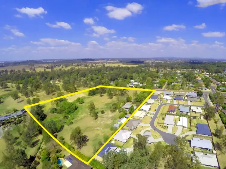 82 Weekes Road, Moggill QLD 4070