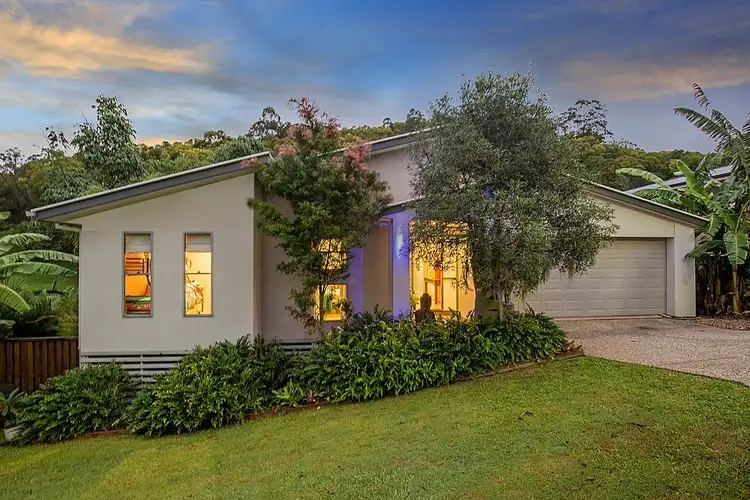 12 Lambert Drive, Maudsland QLD 4210