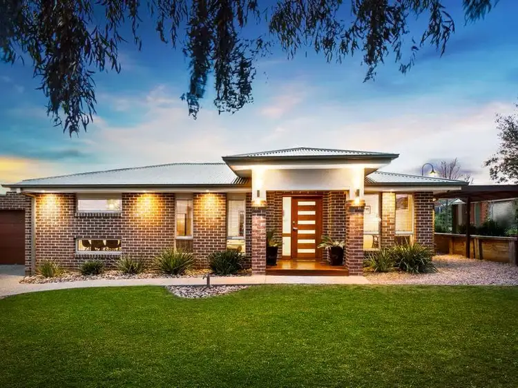 Main view of Homely house listing, 2 Agar Place, Sunbury VIC 3429