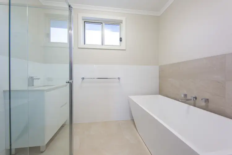 Fourth view of Homely townhouse listing, 2/358 Rau Street, East Albury NSW 2640