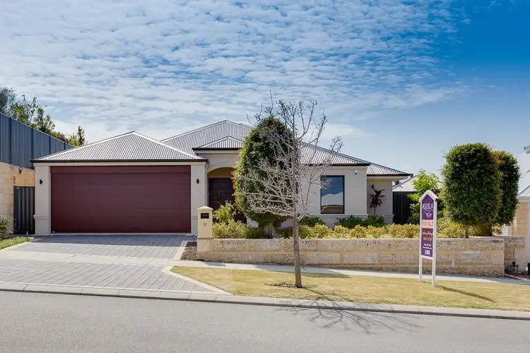 11 Hessian Street, Aveley WA 6069
