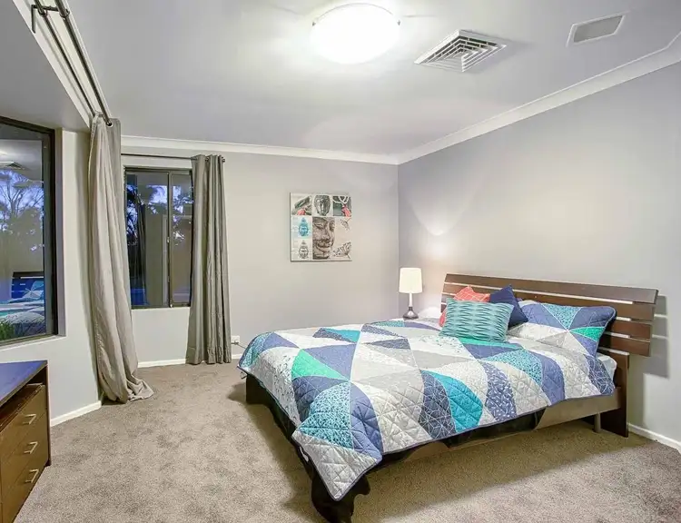 Sixth view of Homely house listing, 2 Colebatch Hill, Kardinya WA 6163