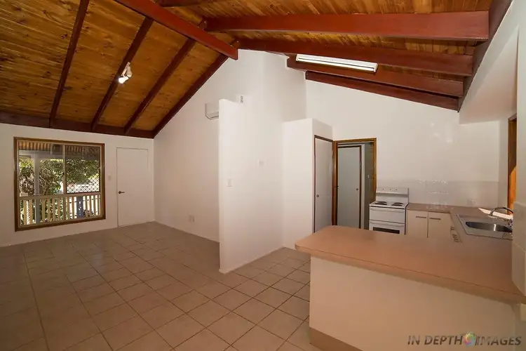 Fourth view of Homely unit listing, 2/9 Aleta Court, Avoca QLD 4670