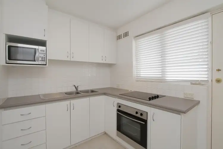 6/69-71 Gardner Street, Como WA 6152