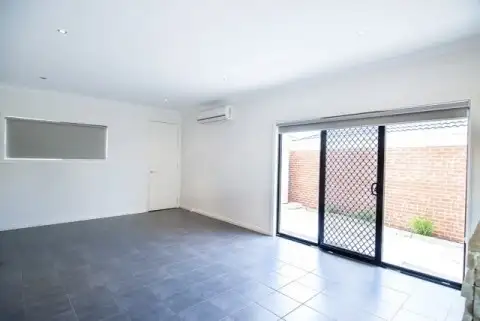 Fifth view of Homely house listing, 1/6 Granholm Grv, Melton West VIC 3337