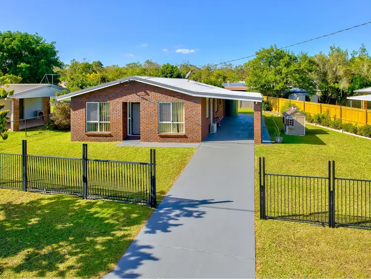 Second view of Homely house listing, 4 Samantha Court, Deception Bay QLD 4508