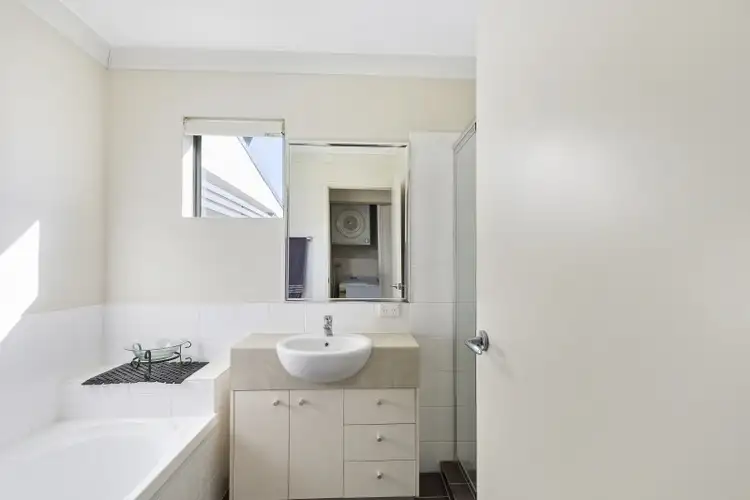 Seventh view of Homely unit listing, 10/66 Mclean Street, Coolangatta QLD 4225