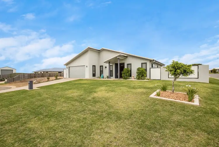 Second view of Homely house listing, 2 Yates Court, Kepnock QLD 4670